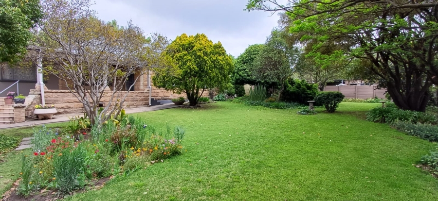 5 Bedroom Property for Sale in Eureka Free State